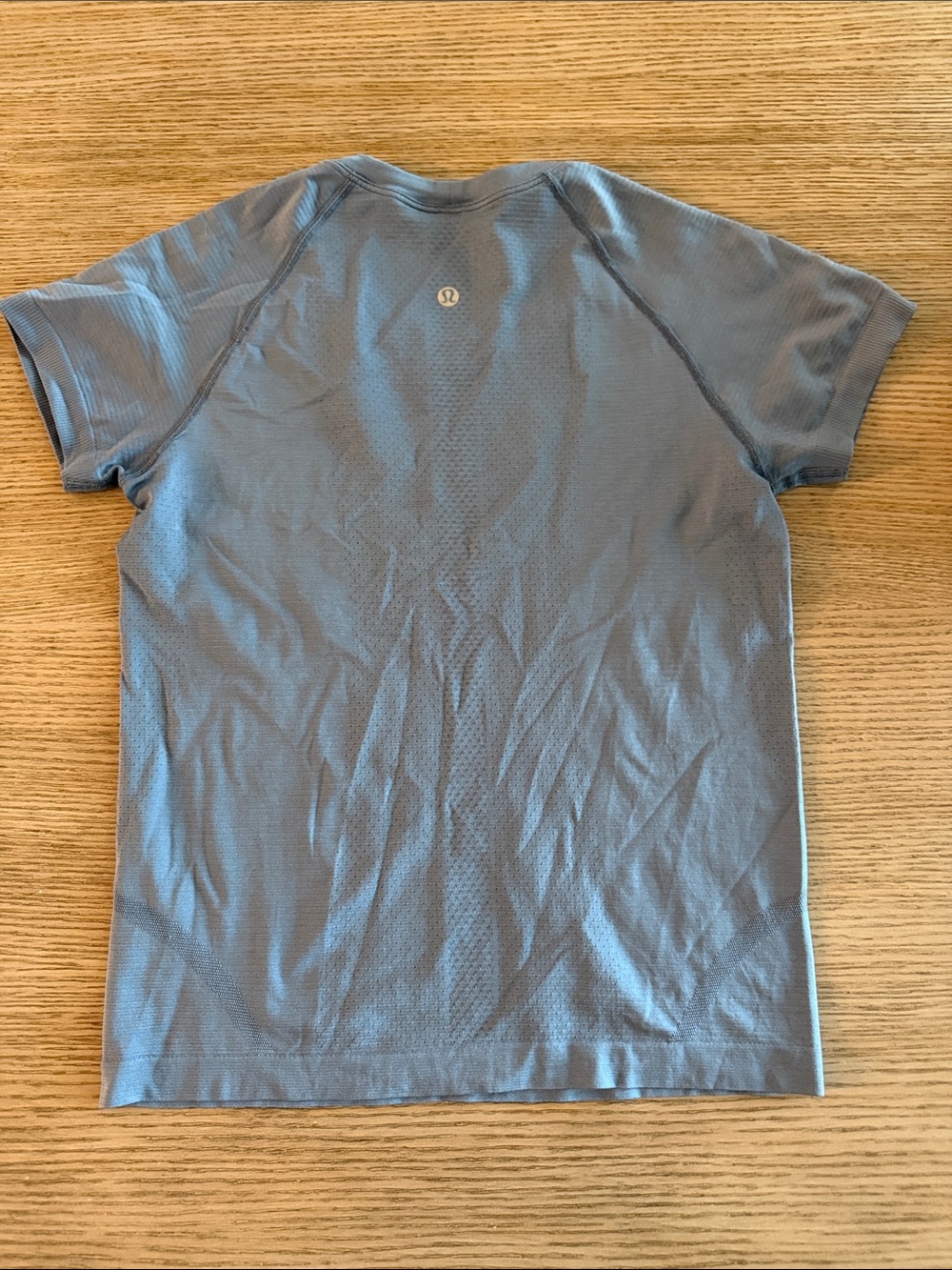 Lululemon Swiftly tee waist length - Picture 4 of 5